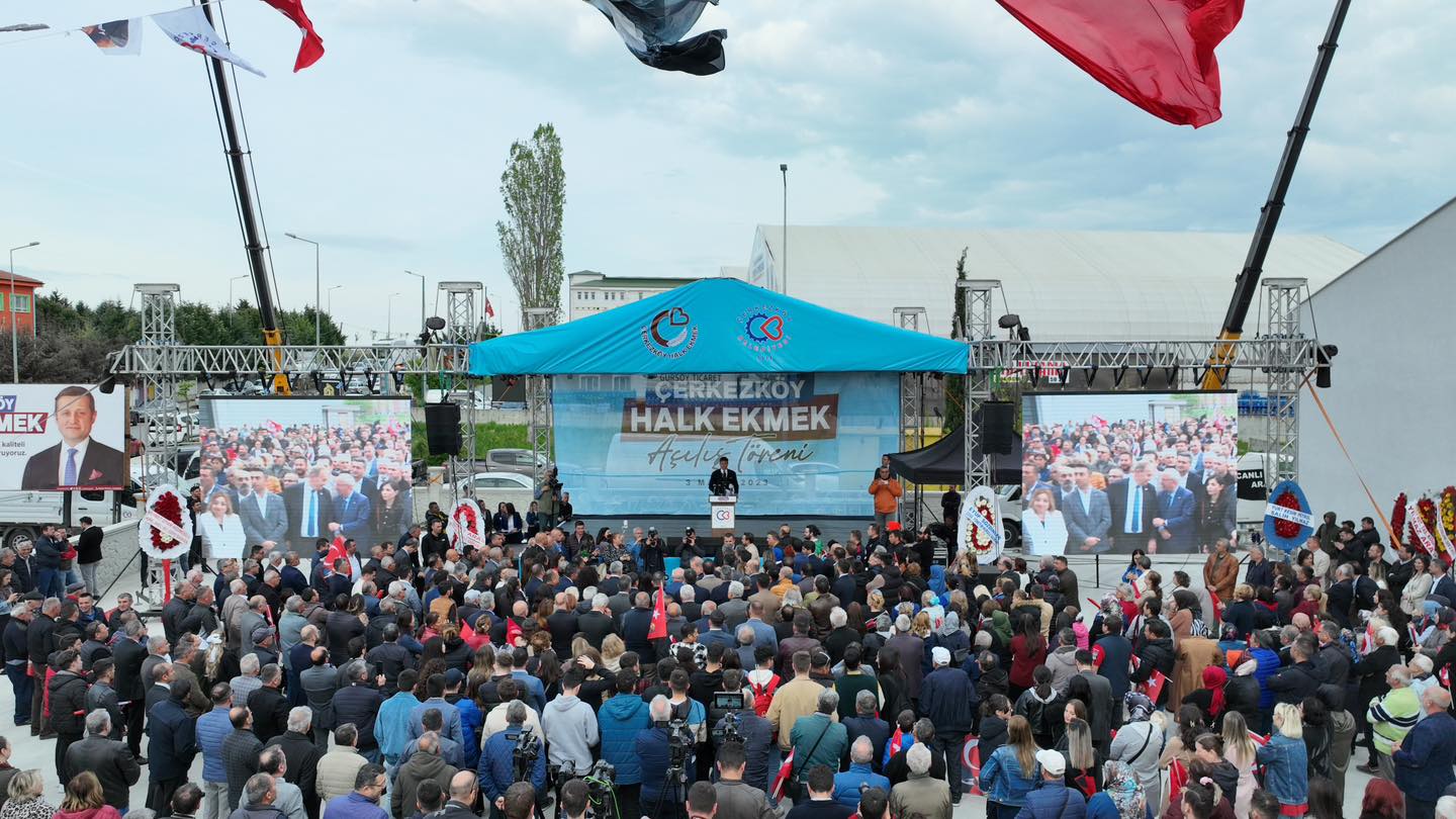 Tesis Açılışında Açıkladı, Gerekirse Pazar Günüde Yaparız Çerkezköy Belediye Başkanı Vahap Akay, fırıncıların yaptığı “Pazar günü ekmek