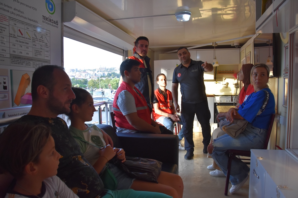 17 Ağustos 1999 depremini anma programları kapsamında Tekirdağ Büyükşehir Belediyesi,