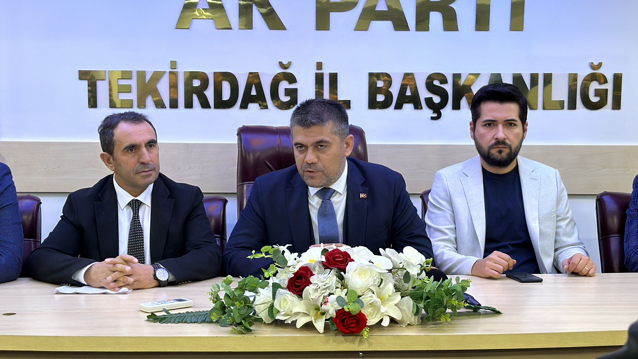 AK Parti’de Aday Adaylık Başvuralı Başladı AK Parti, 2024'ün Mart ayında gerçekleşecek olan yerel seçimler için