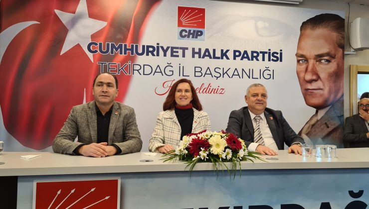 Tekirdağ Kent Konseyi Başkanı ve Eczacı Berrin Başol, Cumhuriyet Halk
