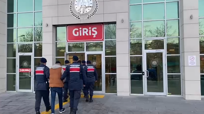 Tekirdağ İl Jandarma Alay Komutanlığı ekipleri, terör örgütü ve örgüt