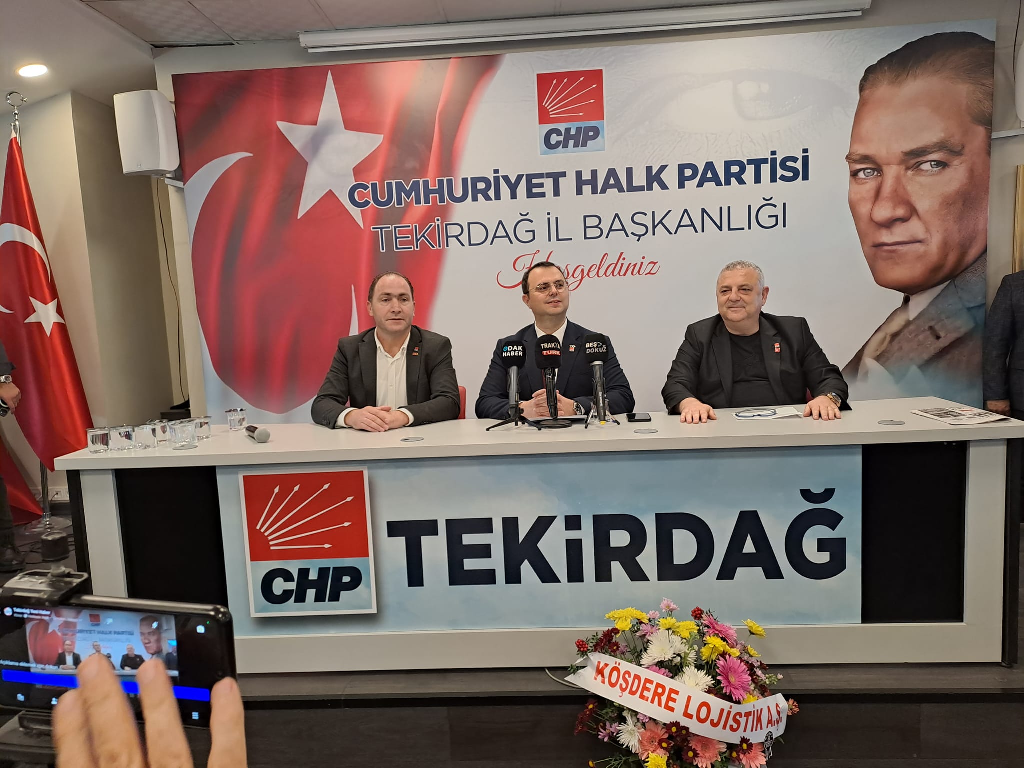 Tekridağ Büyükşehir Belediyesinin Başarılı genel sekreter yardımcısı Erdin Eral, Cumhuriyet
