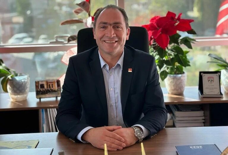 Cumhuriyet Halk Partisi Genel Merkez MYK bugün gerçekleştirdiği toplantı sonrasında