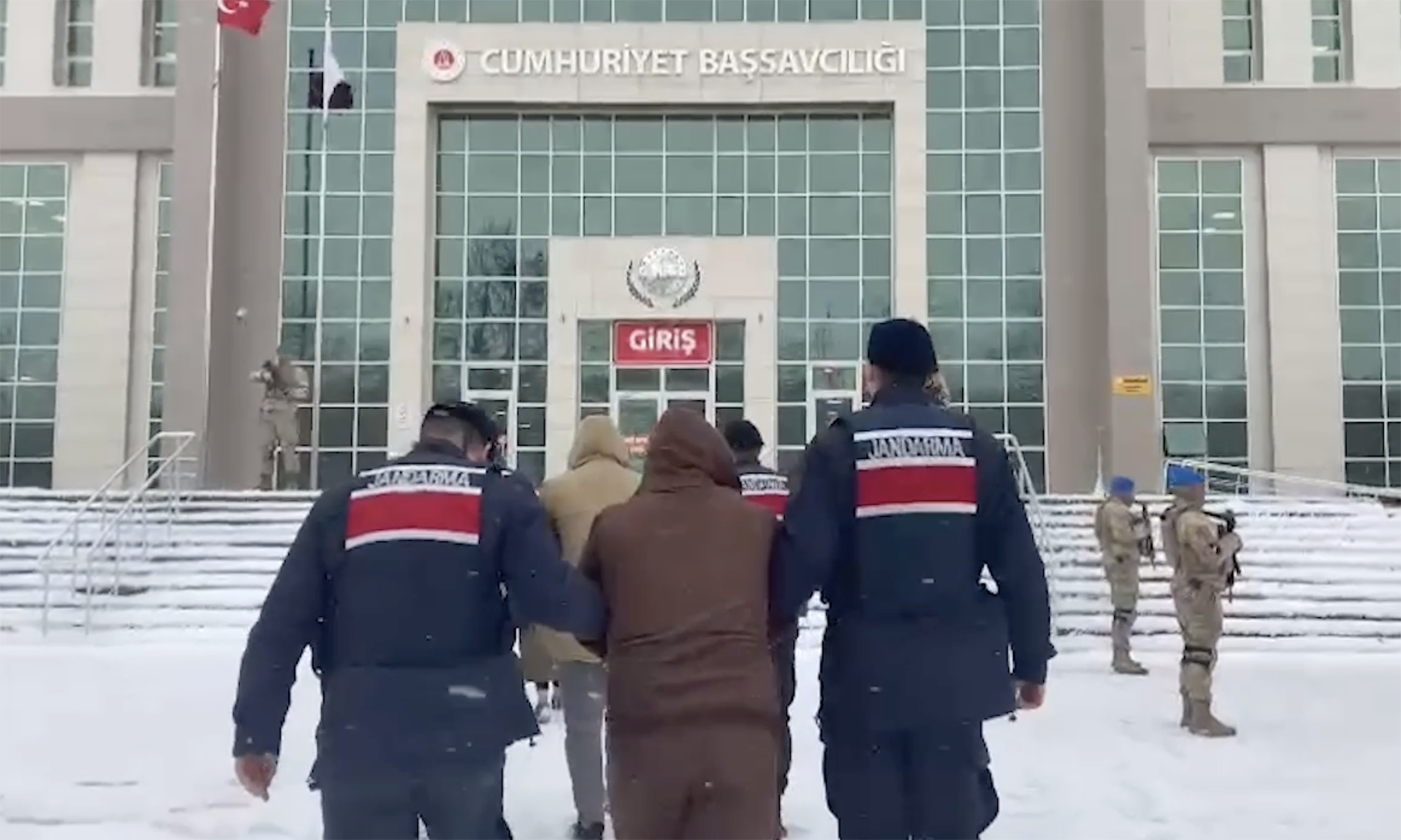 Tekirdağ İl Jandarma komutanlığı ekipleri tarafından düzenlenen operasyonda DEAŞ ve