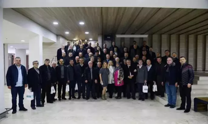 Tekirdağ Süleymanpaşa Belediye Başkanı Hüseyin Uzunlar, geleneksel Muhtarlar Buluşması toplantısında