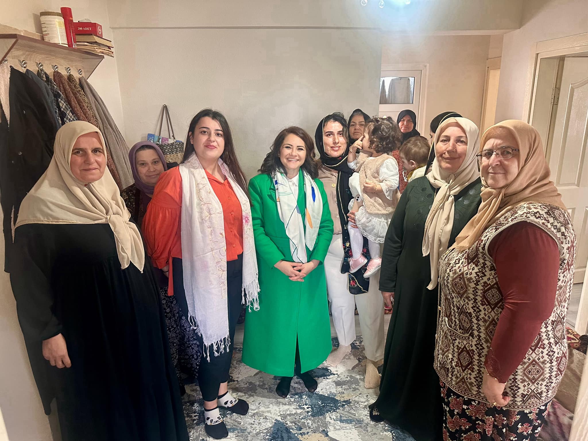 Cumhur İttifakı'nın Ergene Belediye Başkan adayı Müge YILDIZ TOPAK, Ergene