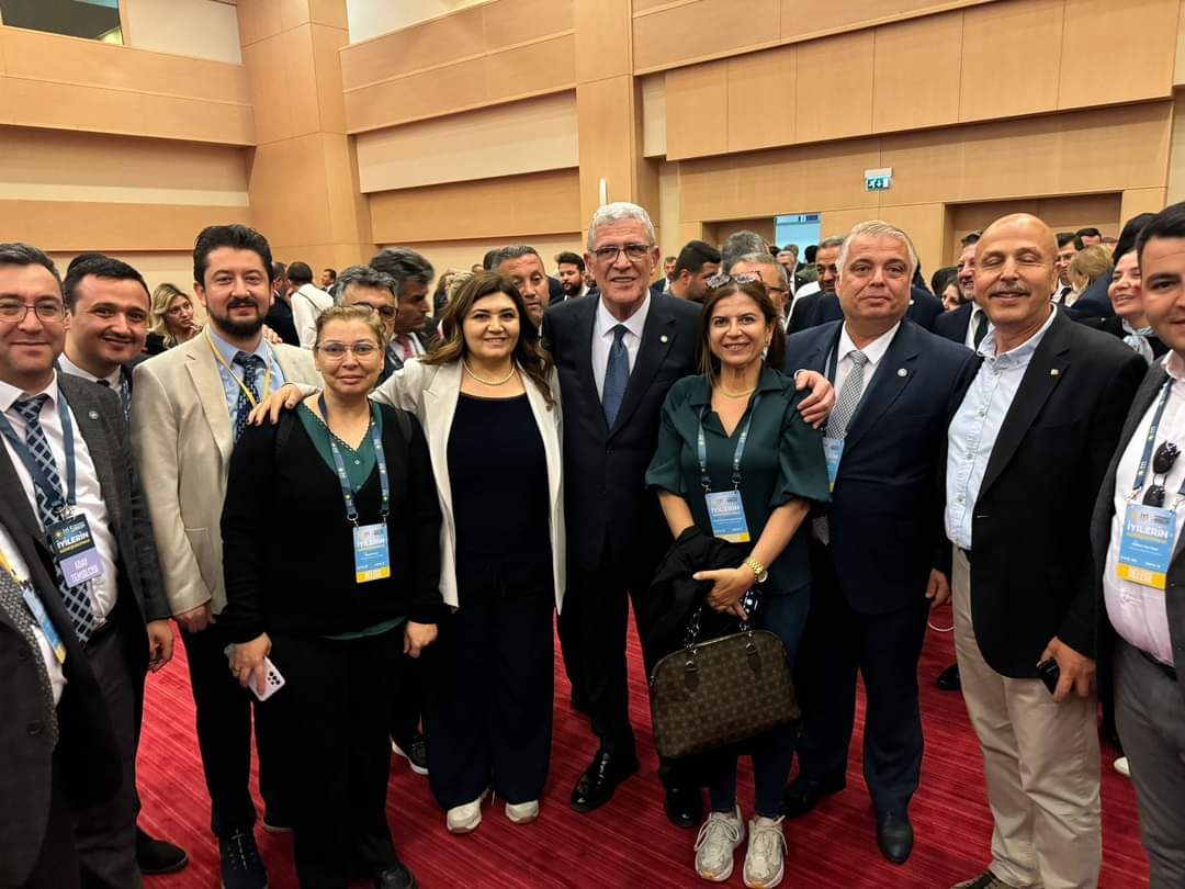 Musavvat Dervişoğlu 5. olağan kongrede İYİ Parti Genel başkanlığına seçildi.