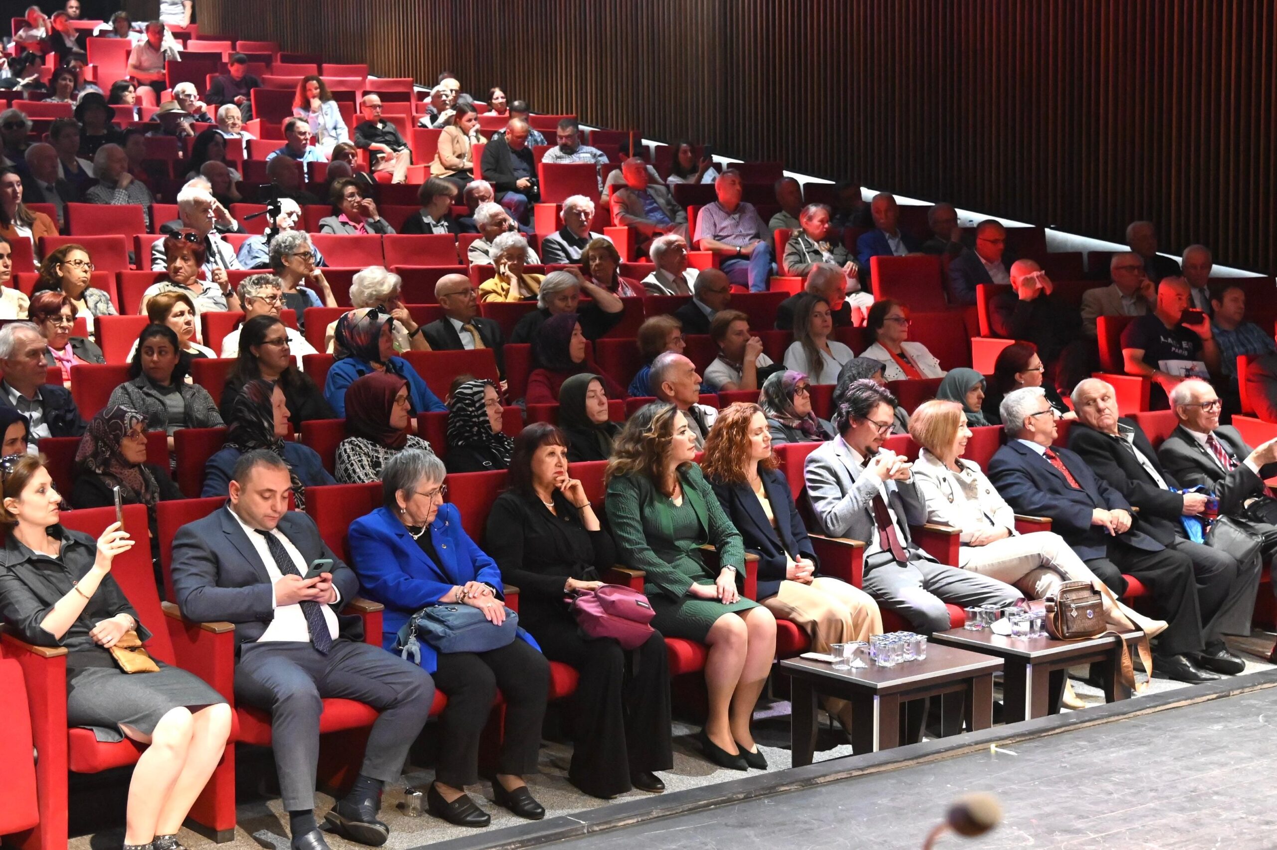 Türkiye’de eğitim, kültür ve çağdaşlaşma alanında en önemli devrimlerden biri