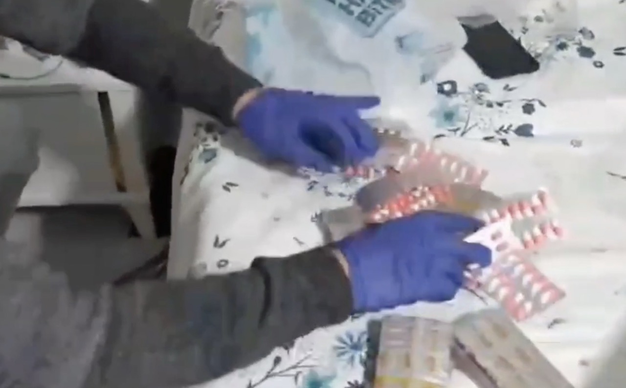 Tekirdağ İl Emniyet Müdürlüğü ekiplerince, 2 mahallede yapılan aramalarda çok sayıda