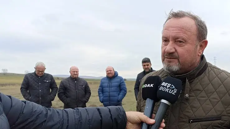 İki dönemdir Karaevli Muhtarlığı görevini başarıyla sürdüren Aydın Akın, Süleymanpaşa
