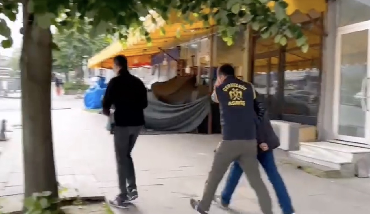 Tekirdağ'da polisin aranması olan şüphelilere yönelik yaptığı çalışmada gözaltına alınan