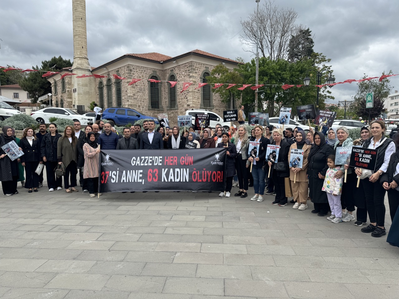 AK Parti Tekirdağ İl Kadın Kolları Başkanlığı Gazze’de yaşayan Anneler