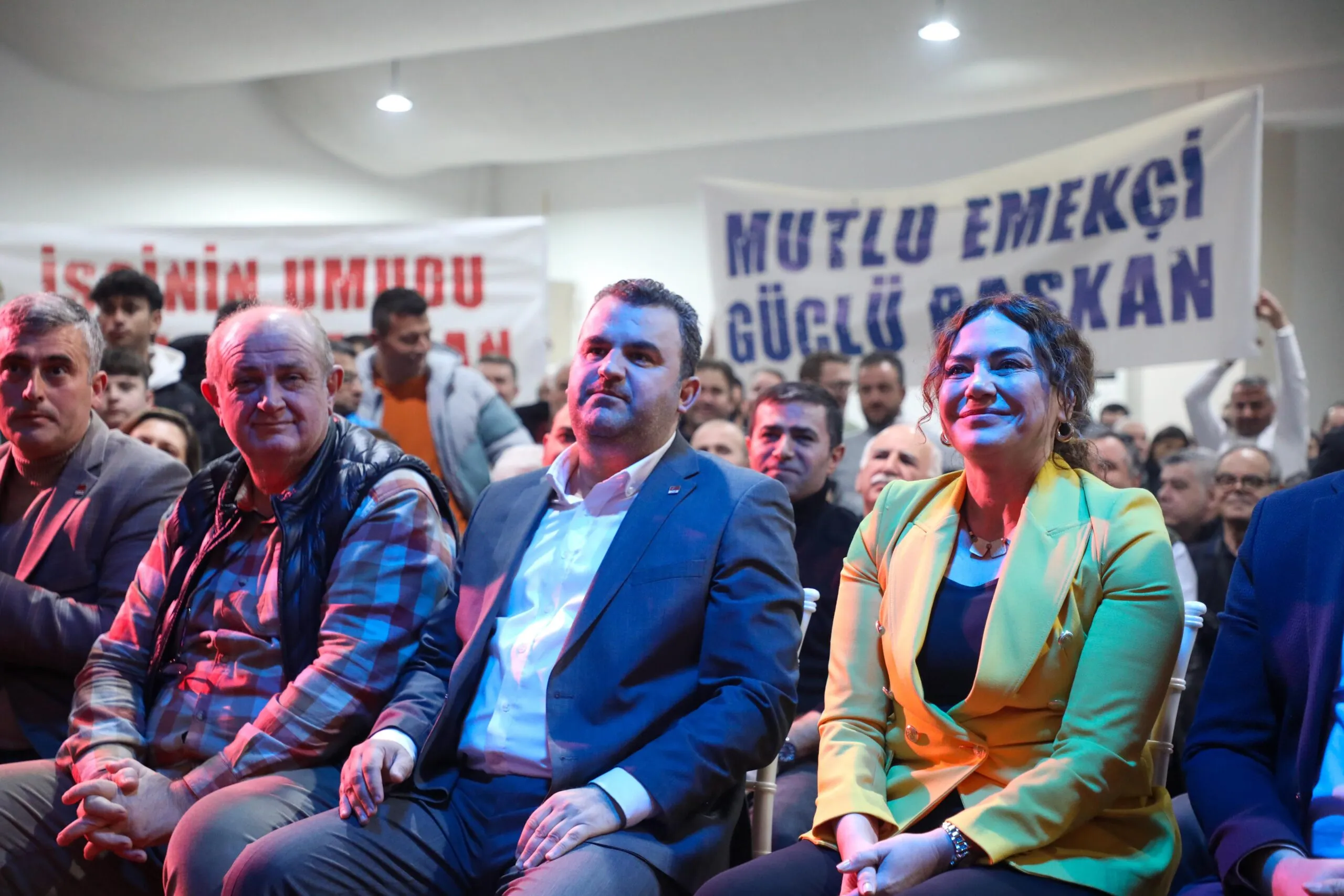Tekirdağ Büyükşehir Belediye Başkanı Dr. Candan Yüceer, Büyükşehir Belediyesi İşçilerine