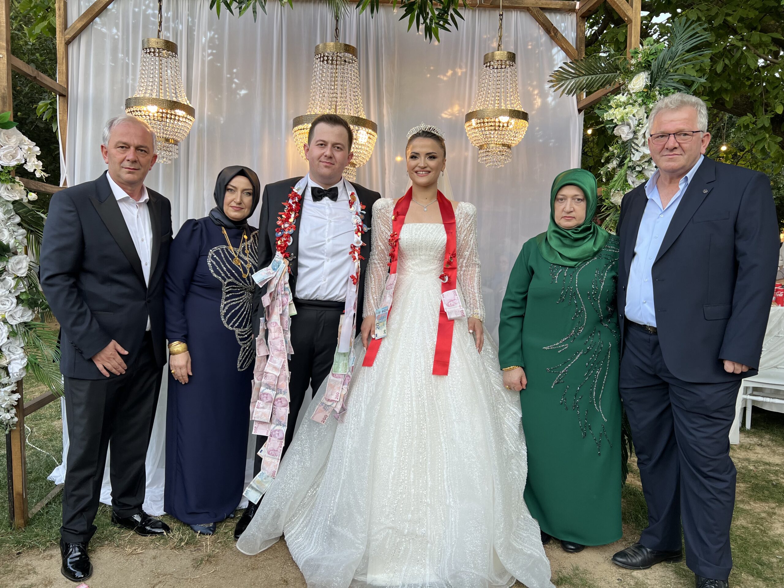 Berkay Yemiş, Ünyeliler Gıda Sanayi’nin sahibi Nurettin Yemiş’in oğlu, Sinem