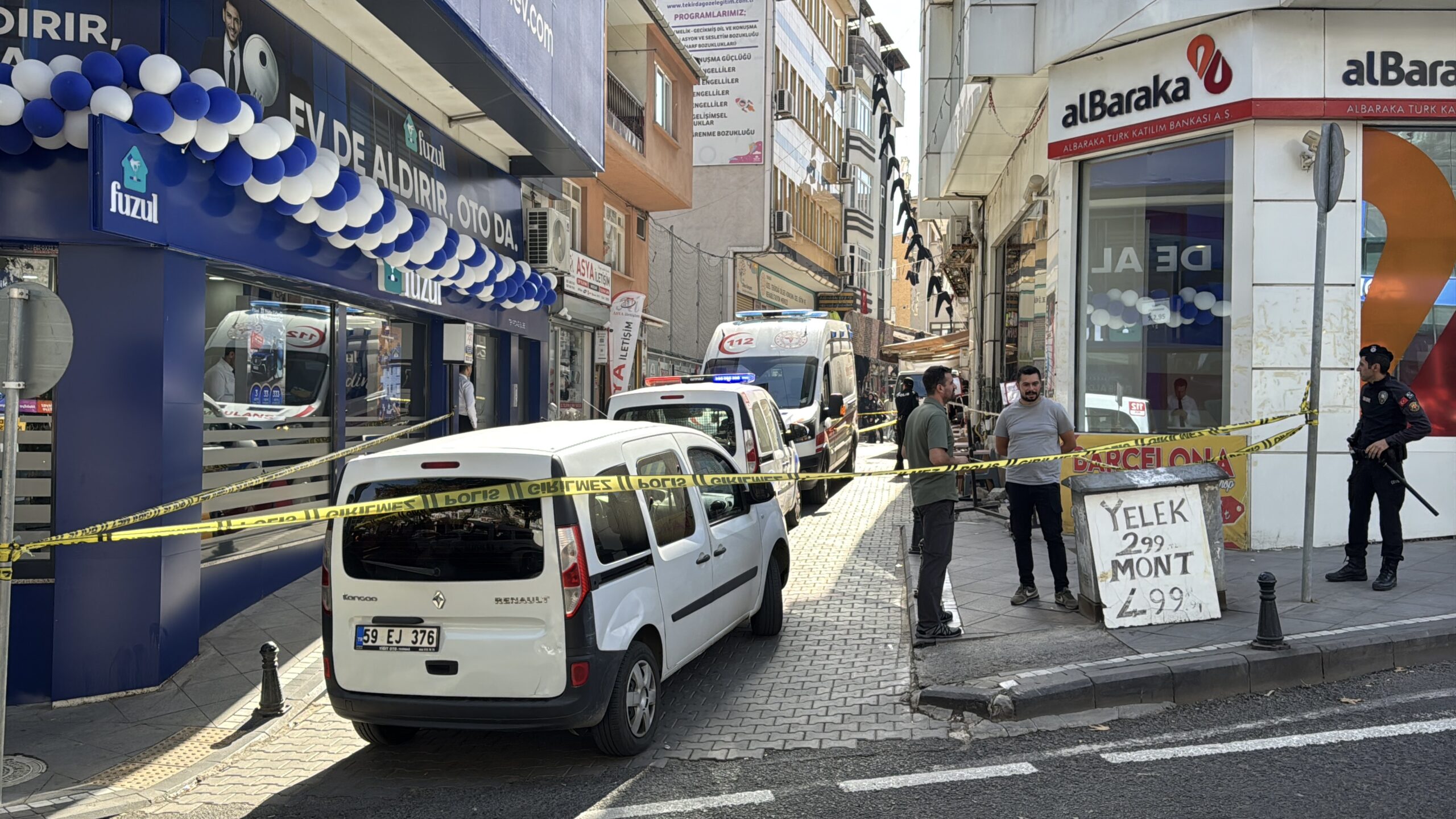 Tekirdağ’ın Süleymanpaşa ilçesinde platonik aşık dehşet saçtı, 1 ölü 4