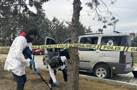 Tekirdağ’ın Ergene ilçesinde, Birkan İspir (32) ile kuzeni Berna İspir