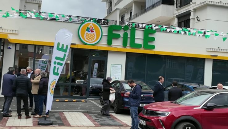 File Market, Tekirdağ’ın Süleymanpaşa ilçesinde üçüncü şubesini açtı. Modern tasarımı