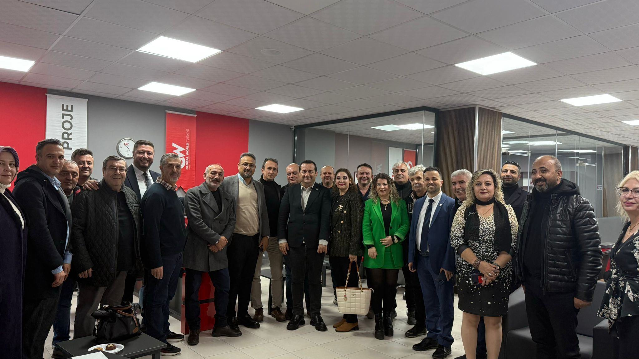 Tekirdağ Büyükşehir Emlak Müşavirleri Dernek Başkanı Leman Konukçu, Tüm Emlak