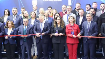 Gençleri bilişim dünyasına hazırlamak amacıyla Tekirdağ’da “Bugünün Gençleri Geleceğin Meslekleri