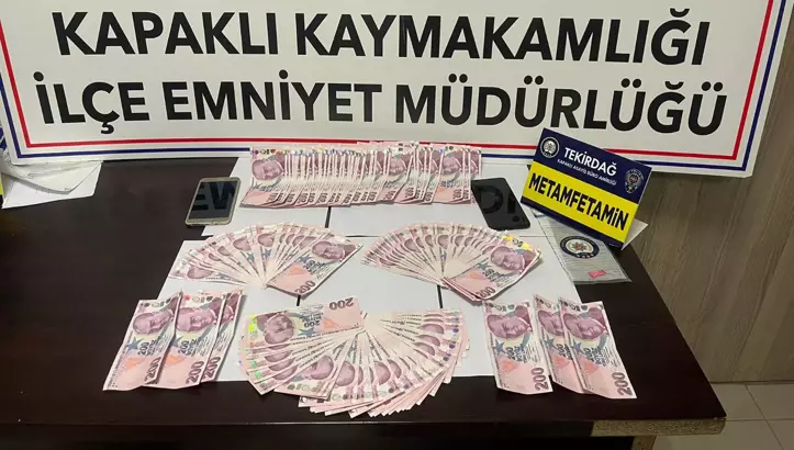 Tekirdağ'ın Kapaklı ilçesinde, polis operasyonunda 38 bin 600 lira sahte
