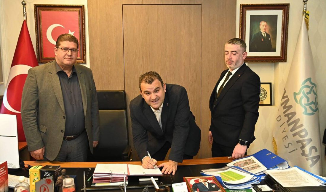 Süleymanpaşa’da En Düşük İşçi Maaşı : 36 Bin 500 TL Oldu Süleymanpaşa Belediyesi ile DİSK Tekirdağ Şubesi arasında toplu iş sözleşmesi