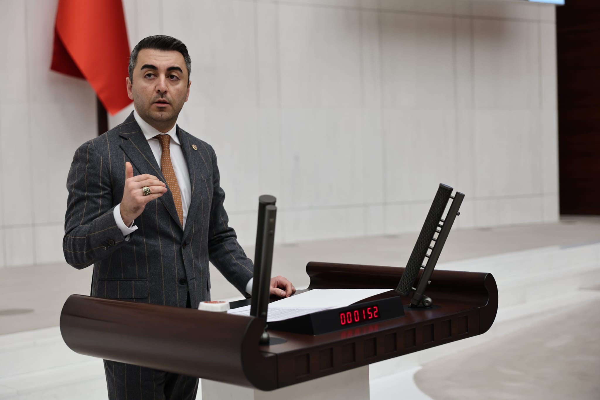 DEVA Partisi Genel Başkan Yardımcısı ve Tekirdağ Milletvekili Cem Avşar,