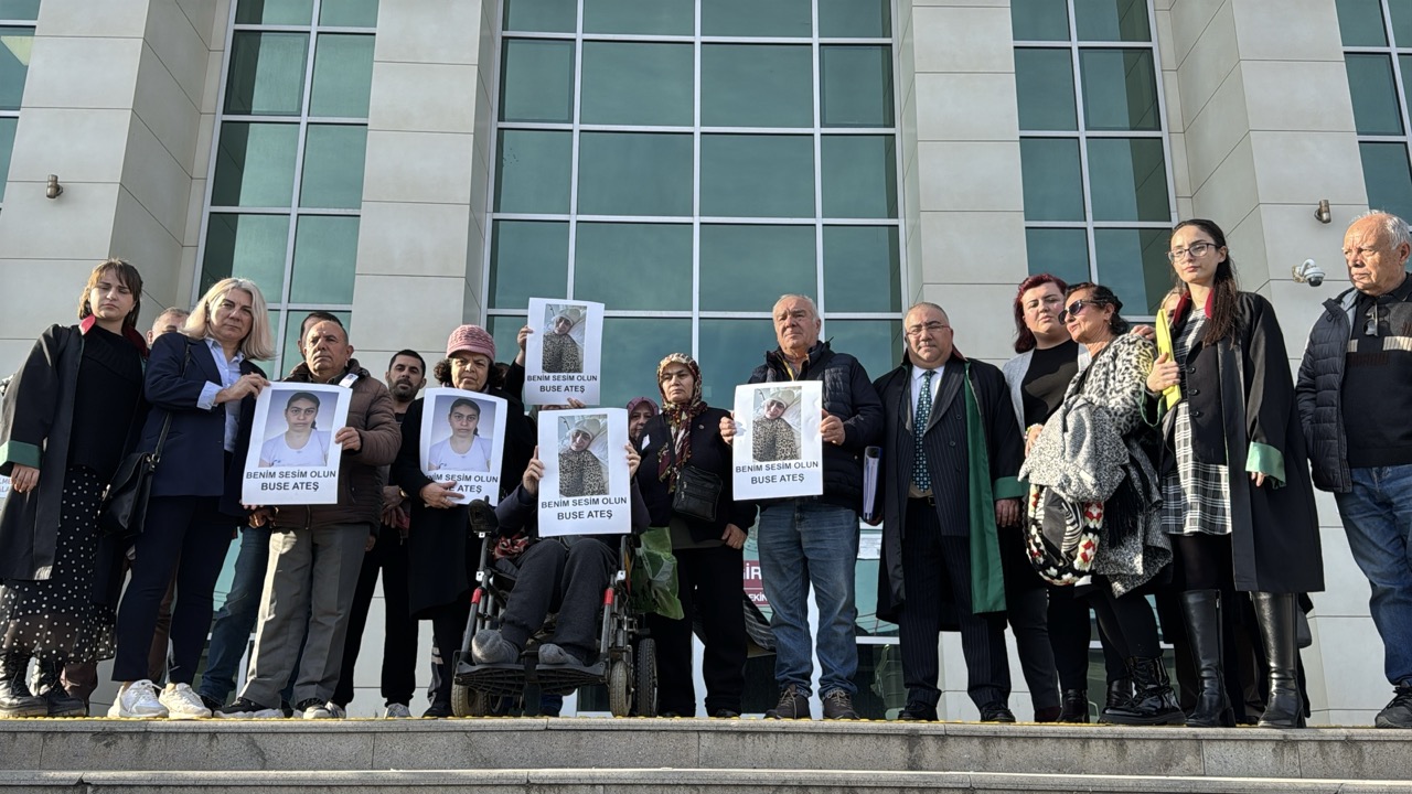 Tekirdağ’ın Süleymanpaşa ilçesine bağlı Çanakçı mahallesinde eşi Buse Ateş Suna’yı