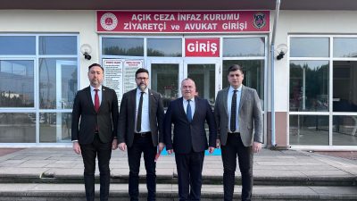 Tekirdağ Baro Başkanı Avukat Egemen Gürcün, beraberinde Çanakkale Barosu Başkanı