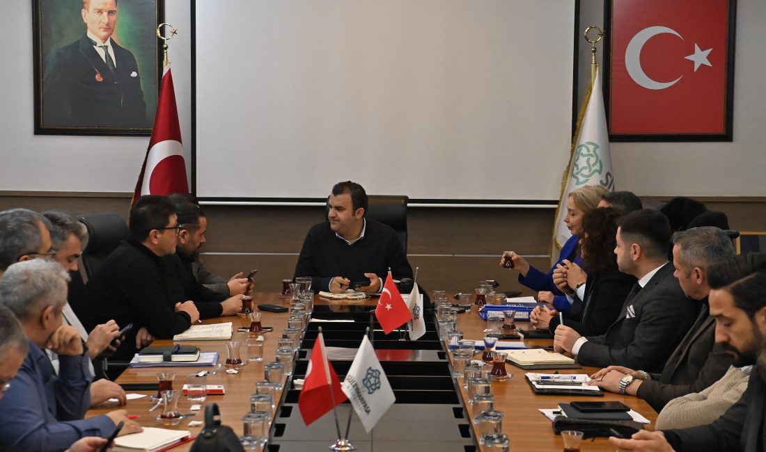 Başkan Nallar Birim Müdürleri ile Yılın İlk Toplantısını Yaptı Süleymanpaşa Belediye Başkanı Volkan Nallar, başkan yardımcıları ve birim müdürleri