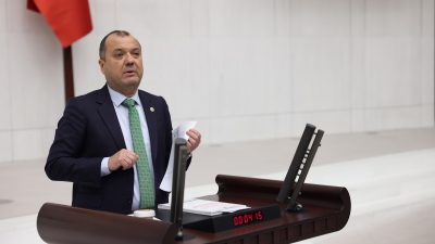 CHP Tekirdağ Milletvekili Dr. İlhami Özcan Aygun,  döviz cinsinden borçlandırılarak,