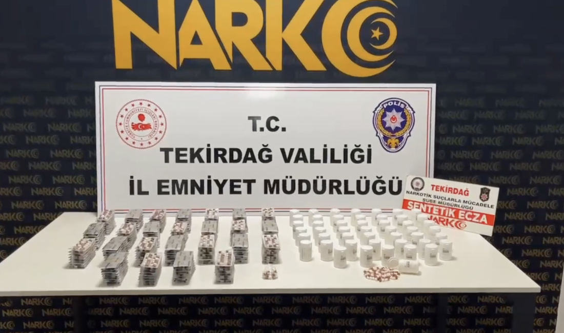Tekirdağ’da Uyuşturucu Operasyonunda 5 Tutuklama Tekirdağ’da polisin düzenlediği operasyonlarda uyuşturucu maddeler ele geçirildi, 5 şüpheli