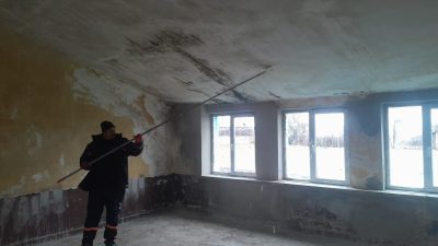 Süleymanpaşa Belediyesi, geçtiğimiz günlerde tadilatına başladığı Kazandere Mahallesi’ndeki eski okul