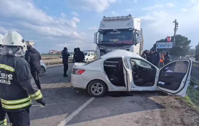 Tekirdağ'ın Marmaraeğrelisi ilçesinde, TIR ile otomobilin çarpıştığı kazada 1 kişi