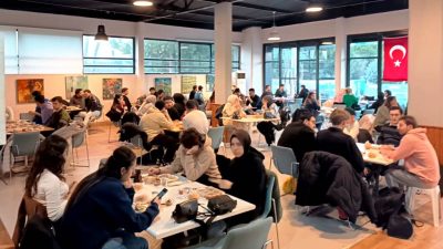 Süleymanpaşa Belediyesi’nin her akşam ayrı bir mahallede düzenlediği Halk Sofrası