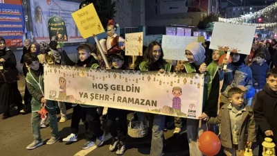 Tekirdağ’da ramazan ayının gelişi nedeniyle ‘hoş geldin ramazan’ yürüyüşü düzenlendi.