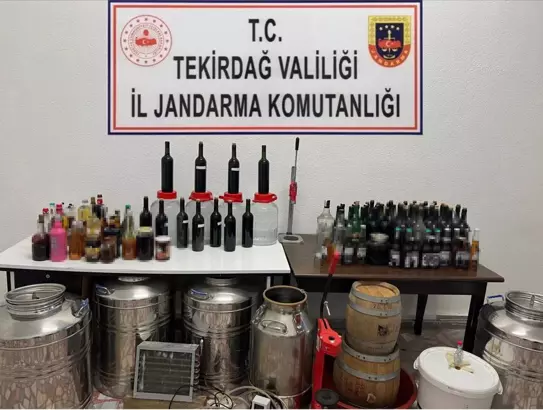 Tekirdağ’ın Marmaraereğlisi ilçesinde 251 litre sahte içki ele geçirildi,1 kişi