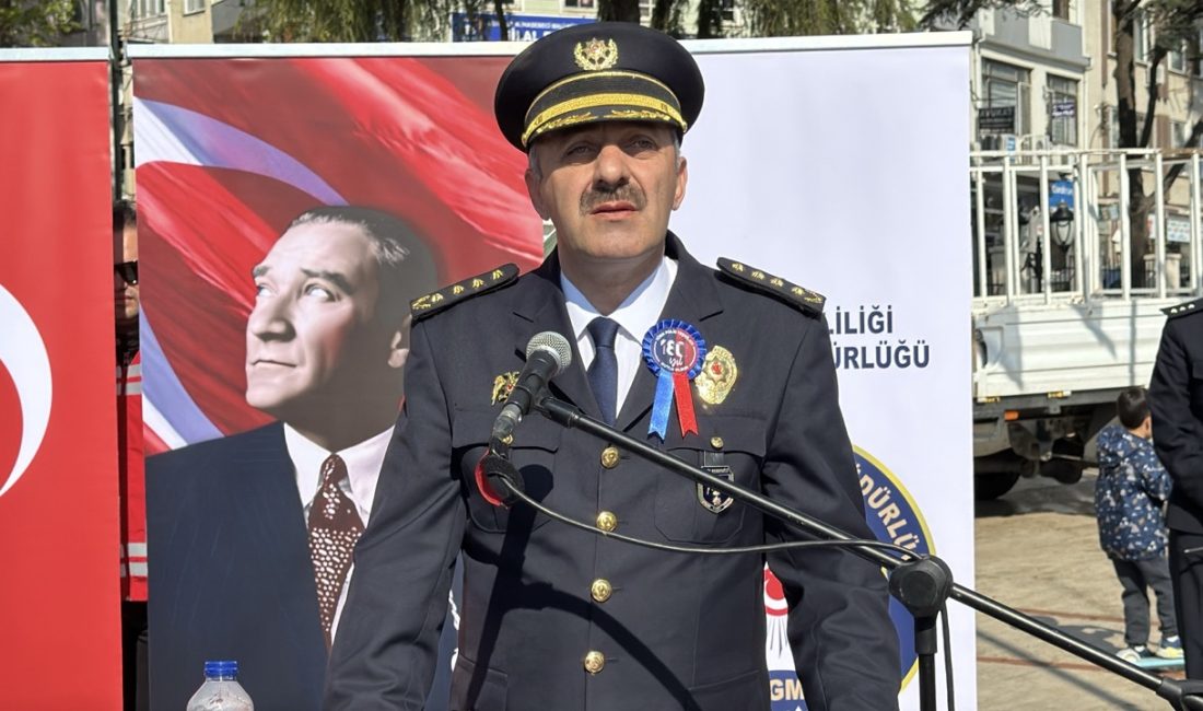 Türk polis teşkilatının 180. Kuruluş yıldönümü nedeniyle Tekirdağ’da çelenk sunma