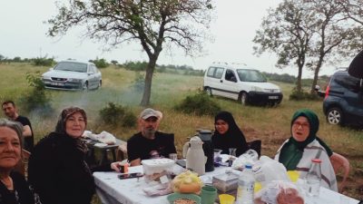 Tekirdağ’ın Süleymanpaşa ilçesine bağlı Kazandere Mahallesi’nde düzenlenen Hıdrellez şenliği kana