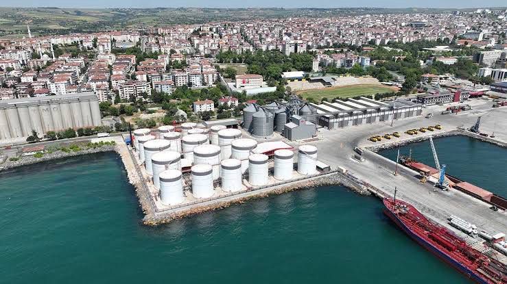 Şirket, Süleymanpaşa Belediyesi’nden alınan ruhsatın geçerliliğini koruduğunu belirtti; “Ruhsatsızlık söz