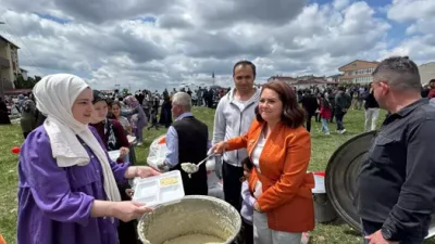 Tekirdağ'ın Ergene ilçesinde bu yıl 25'incisi düzenlenen 'Bolluk ve Keşkek