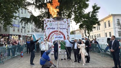 Tekirdağ’ın Süleymanpaşa ilçesinde düzenlenen Uluslararası 59. Kiraz Festivali, ilk doğduğu