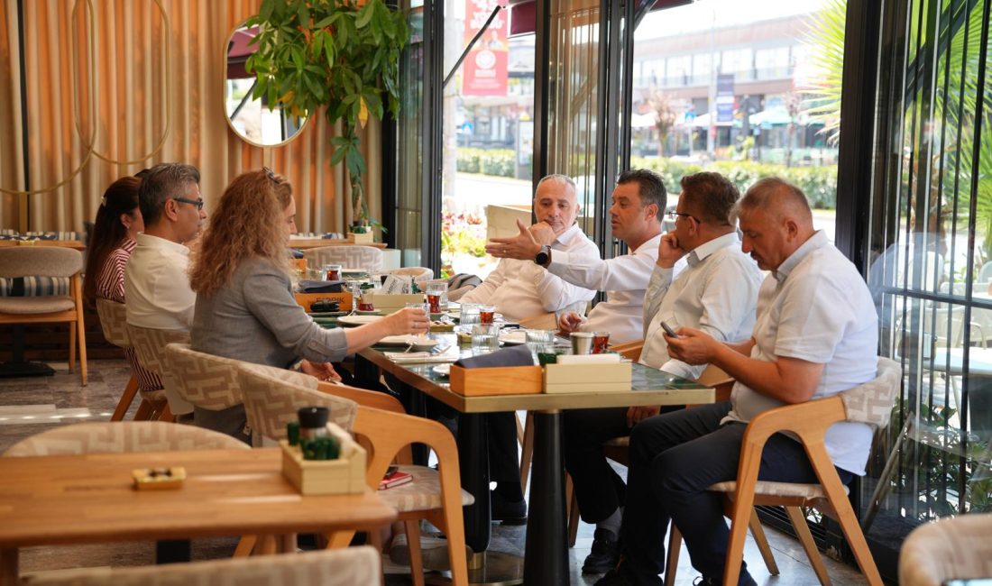Çorlu’da Sünnet Şöleni Öncesi Sağlık Zirvesi orlu Belediyesi'nin geleneksel sünnet şöleni öncesi, organizasyonun sağlık ve güvenlik