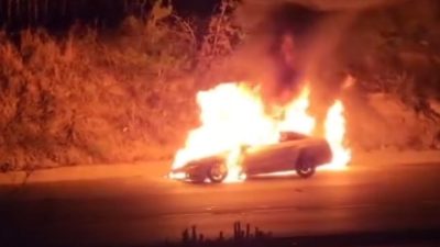 Tekirdağ’ın Süleymanpaşa ilçesinde çevre yolunda seyir halindeki bir otomobil, henüz