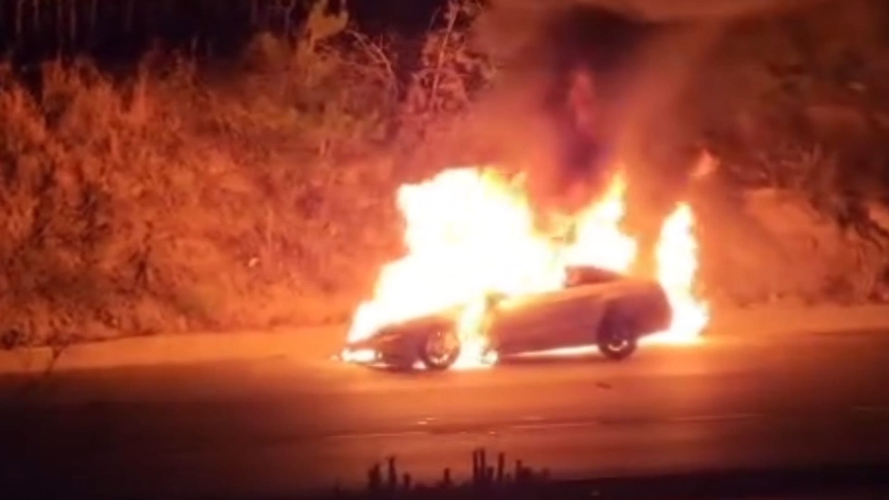 Tekirdağ’ın Süleymanpaşa ilçesinde çevre yolunda seyir halindeki bir otomobil, henüz