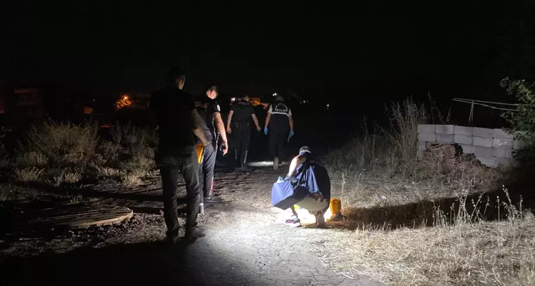Tekirdağ'ın Çorlu ilçesinde gece saatlerinde havaya silahla ateş edilmesi üzerine