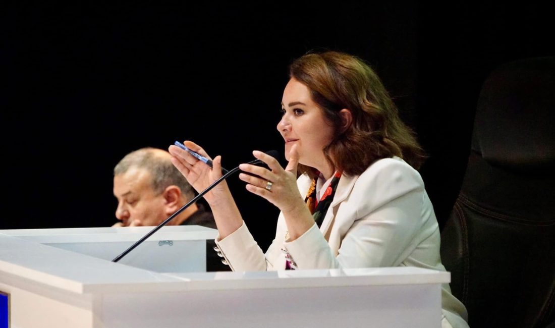 Ergene’de Pamuk Şeker Krizi ! Ergene Belediye Başkanı Müge Yıldız Topak, Temmuz ayı olağan meclis