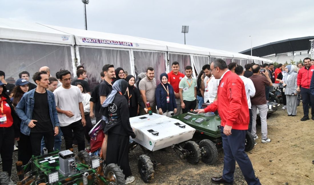 Tekirdağ’da TEKNOFEST İKA Yarışları Tamamlandı Tekirdağ’da ilk kez düzenlenen TEKNOFEST İnsansız Kara Aracı (İKA) Yarışması, büyük bir