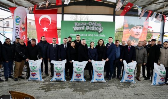 Tekirdağ Büyükşehir Belediyesi, zorlu ekonomik şartlarda üretim yapan hayvan yetiştiricilerine