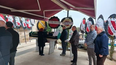 Tekirdağlı emekli öğretmen, sanayici ve yazar Öksel Demir hayatını kaybetti.