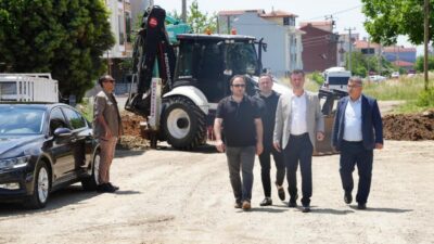 Çorlu Belediye Başkanı Ahmet Sarıkurt, kent genelinde yürütülen altyapı, üstyapı
